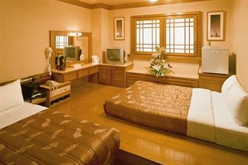 Huahou Hotel Cao Hùng Ngoại thất bức ảnh