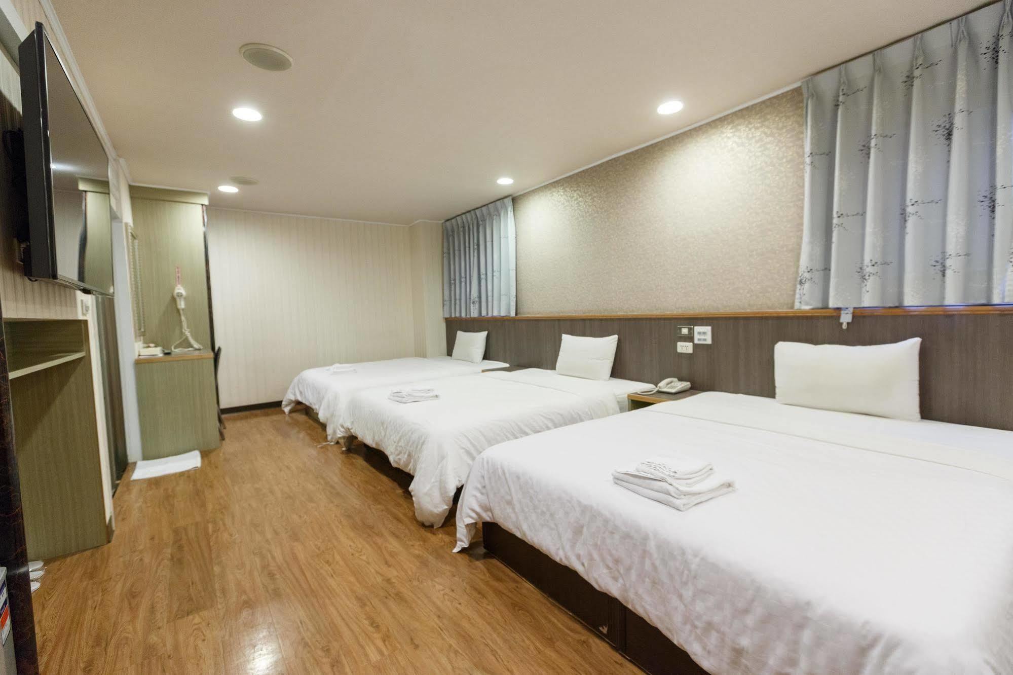 Huahou Hotel Cao Hùng Ngoại thất bức ảnh