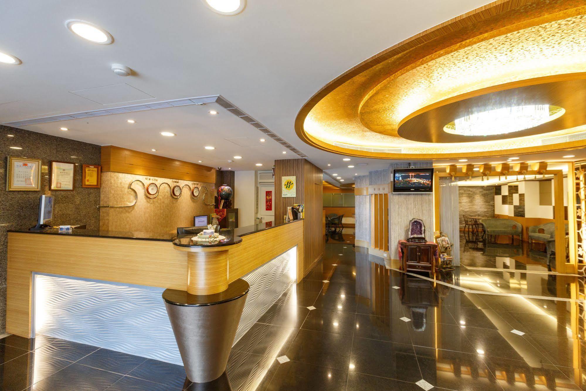 Huahou Hotel Cao Hùng Ngoại thất bức ảnh