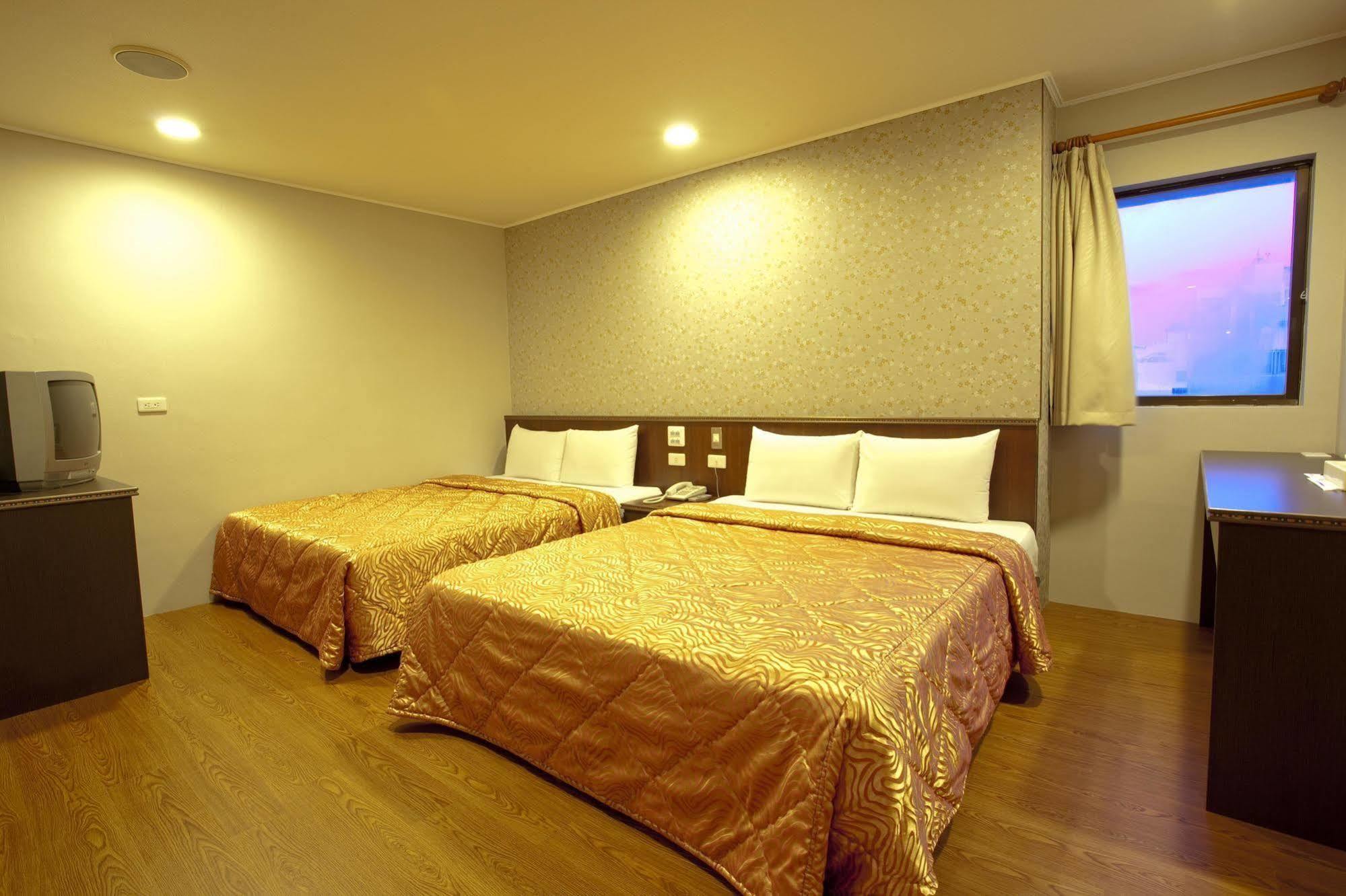 Huahou Hotel Cao Hùng Ngoại thất bức ảnh