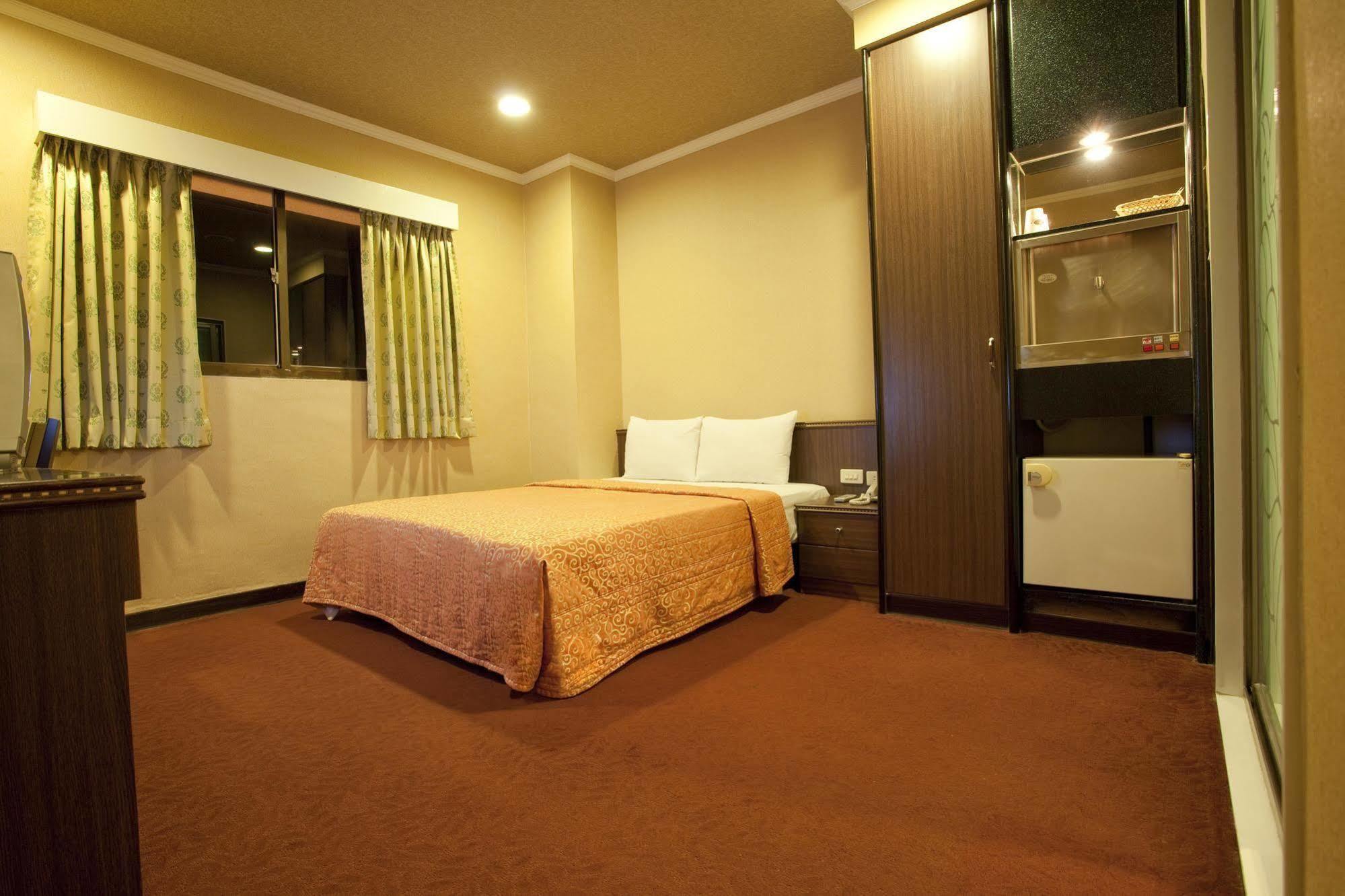 Huahou Hotel Cao Hùng Ngoại thất bức ảnh
