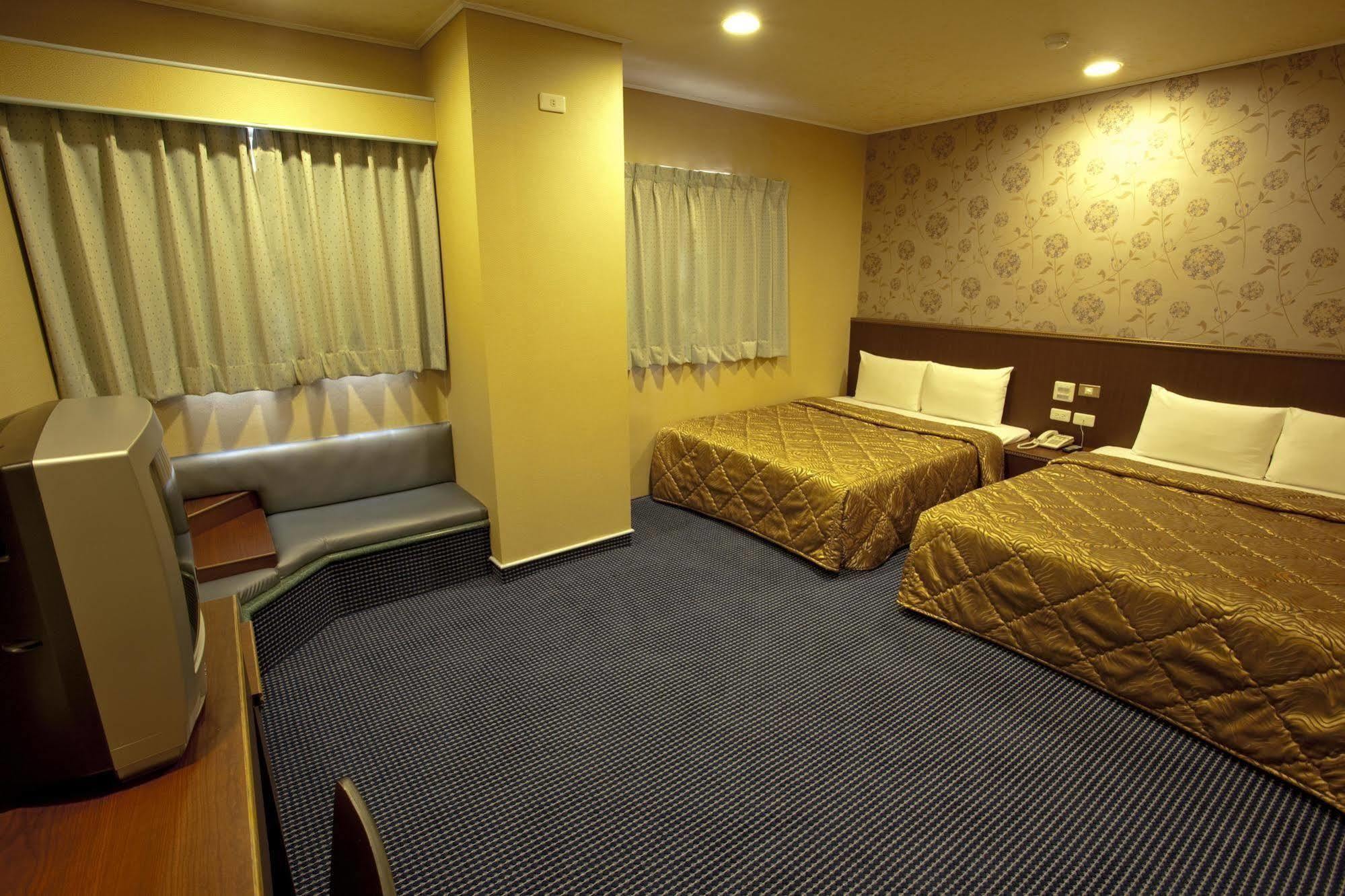 Huahou Hotel Cao Hùng Ngoại thất bức ảnh