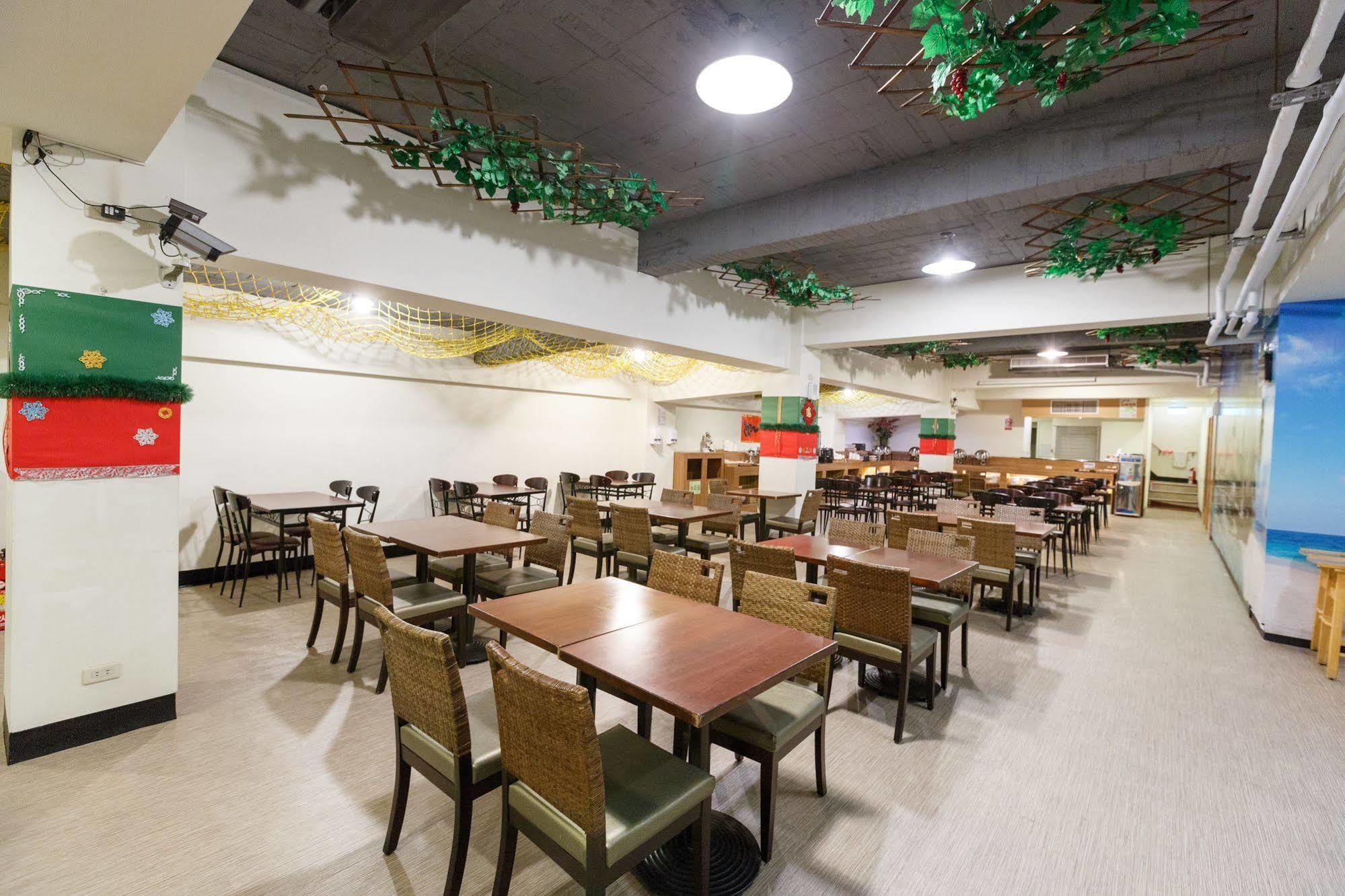 Huahou Hotel Cao Hùng Ngoại thất bức ảnh